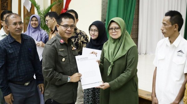 Pemkab Bandung Berikan Fasilitas Legalitas IKM, Tingkatkan Daya Saing Produk Halal