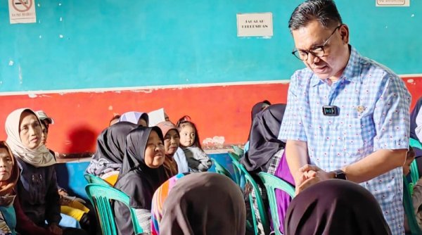 Kertasari Rawan Longsor, Ace Hasan Berpesan Agar Menjaga Lingkungan