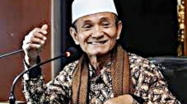 Cerita-cerita tentang Keulamaan Buya Syakur Candang Pinggan