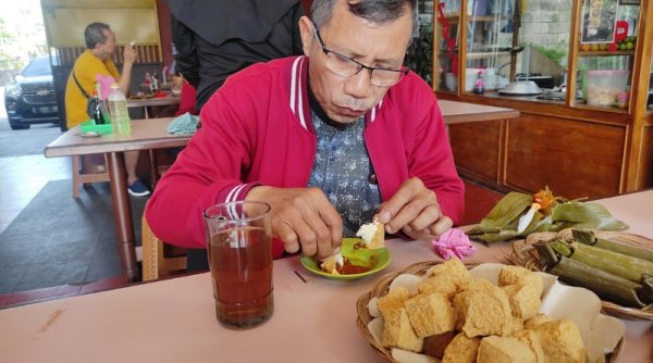 Nkmatnya Tahu Bungkeng Sumedang