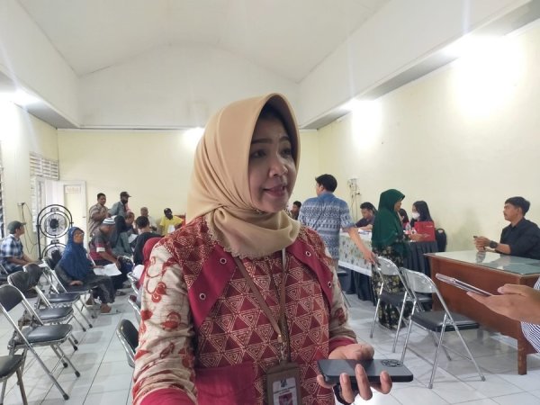Pemkot Surabaya Mulai Salurkan BLT Permakanan Rp 200 Ribu