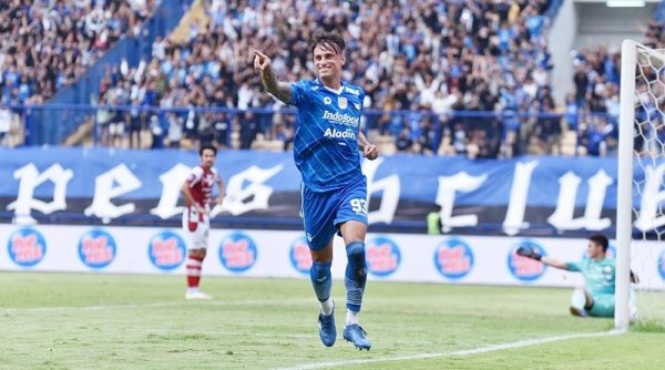 Stefano Cetak Gol Perdana di Babak Pertama