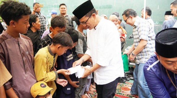 Jumling ke-90 Bupati Dadang Supriatna di Dayeuhkolot