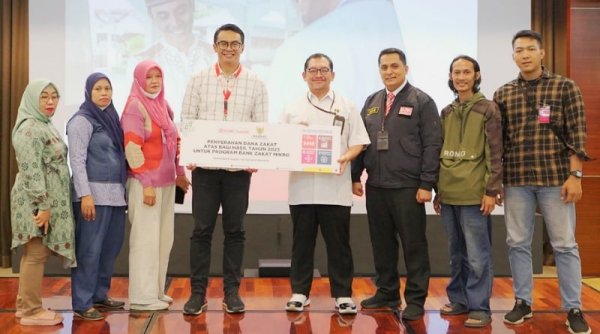 Jaga Amanah dari Nasabah, OCBC Syariah Salurkan Dana Zakat Bagi Hasil Sepanjang Tahun 2023