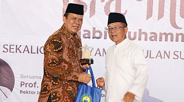 Ceppy Nasahi Ma'soem: Isra Mi’raj Ingatkan Kita agar Salat Tepat Waktu