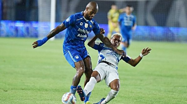 Persib Menang 3-0 Atas PSIS, Pelatih Bojan Hodak Kritik Keputusan Komdis PSSI