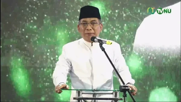 Gus Yahya Serukan Kesetiaan Santri kepada Pesantren, NU, dan Indonesia di Lirboyo