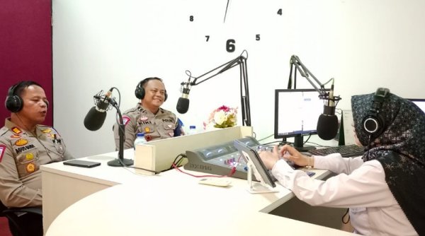 Satlantas Polresta Bandung Gelar Talkshow di Radio Kandaga Bandung