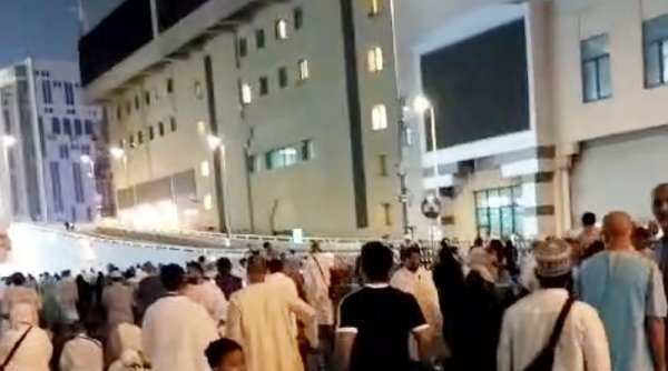 Jemaah Umrah Membludak di Awal Ramadan 1445 Hijriah