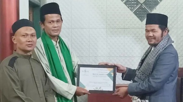 Tarling di Kel. Wargamekar, Ketua MWC NU Sampaikan Pesan KH. Hasyim Asy'arii