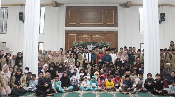 Gebyar Ramadan: KKN STAI Baitul Arqom Al-Islami Berakhir dengan Kegiatan Sosial dan Edukasi