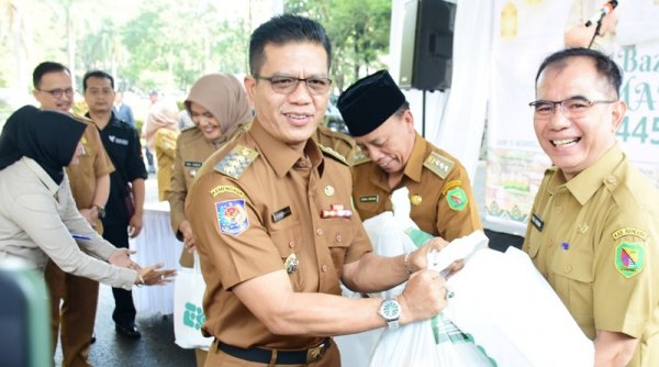 Bazar Ramadhan, Bupati Dadang Supriatna: Pemkab Bandung Sebar 10.990 Paket Sembako Bersubsidi
