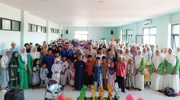 PC Fatayat NU Kabupaten Bandung Mengadakan Acara "Ngabret" dan Santunan Anak Yatim