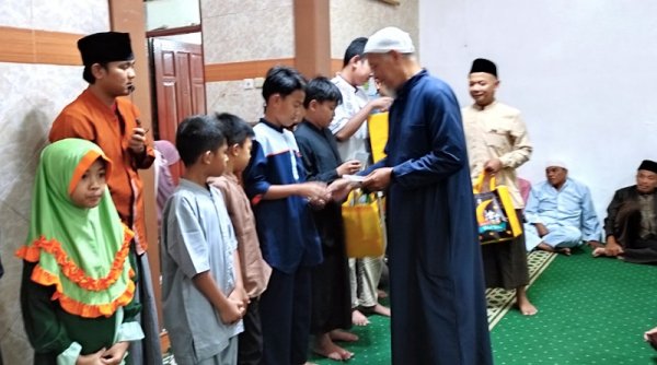 DKM Al Muttaqien dan Yayasan At Tarahum Gelar Acara Buka Puasa Bersama Anak Yatim
