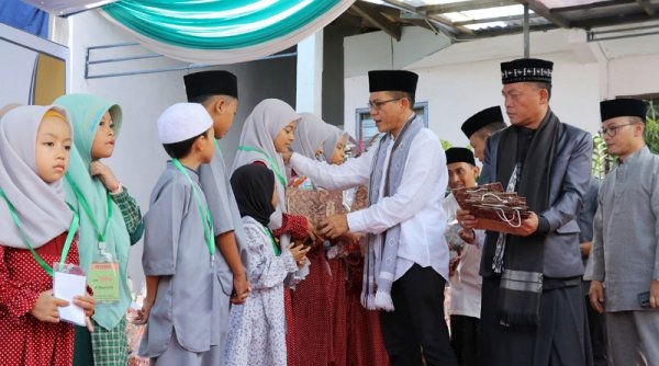 Guru Pertama adalah Ibu, Kang DS, "Saya titip jangan pernah menyakiti hati seorang ibu"