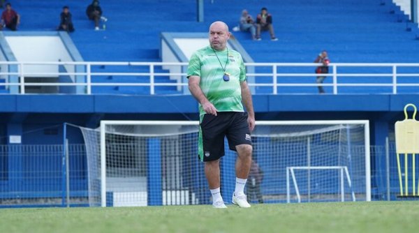 Bojan Maksimalkan Persiapan Singkat