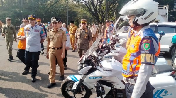 Pemkab Bandung Apel Gelar Pasukan Pengamanan Lalulintas dan Angkutan Lebaran 2024