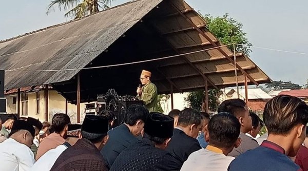 Ustad Heri : Salat Idul Fitri Meningkatkan Amal Ibadah dan Ketaqwaan kepada Allah SWT