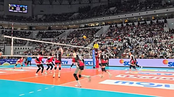 Fun Volley Ball: Indonesian All Star Tersungkur 2-3 dari Red Spark