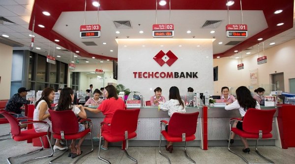Techcombank dan Backbase Memenangkan 'Mitra CX Digital Terbaik - Bank UKM' di Digital CX Awards 2024
