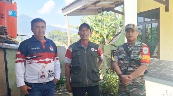 Cegah Penyakit DBD, Warga Desa Citaman Kab Bandung Berantas Sarang Nyamuk