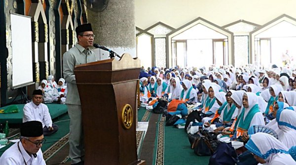 Bupati Lepas 2.955 Calon Jemaah Haji asal Kab. Bandung di Masjid Al Fathu Soreang