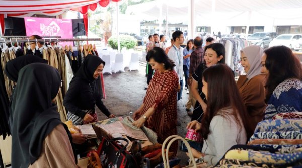 Ramaikan Peringatan Hari Kartini, Perumnas Gandeng Pelaku UMKM Perempuan di Paras Ayu Fest 2024