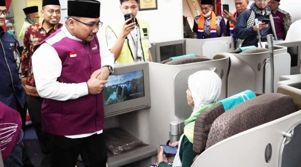 Lepas Kloter Pertama, Menag Berpesan Jaga Niat dan Fokus Ibadah