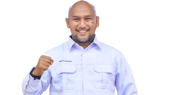 Turut Berduka, Bacabup Agam Ini Do'akan Negeri dari Tanah Suci