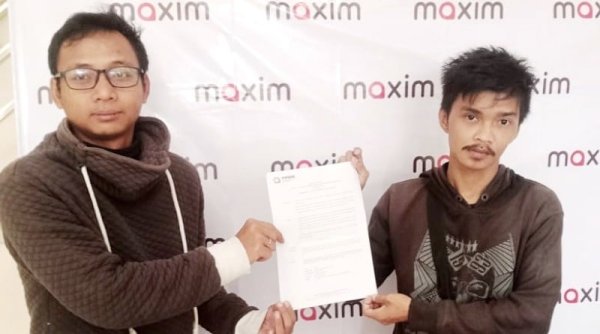 YPSSI Santuni Pengemudi Maxim di Tasikmalaya Rp 10 Juta Lebih