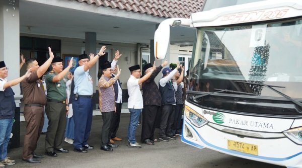 Kang DS Doakan Para Calon Jemaah Haji Sehat dan Lancar Menjalankan Ibadahnya