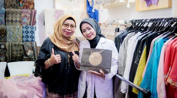 Produk Perajin Binaan Dekranas Kota Bandung Unjuk Gigi di Surakarta