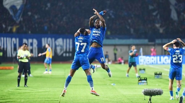 Da Silva Tinggal Tunggu Waktu Raih "Sepatu Emas"
