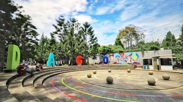 Industri Pariwisata Bisa Dongkrak Kota Bandung sebagai Kota Wisata Favorit