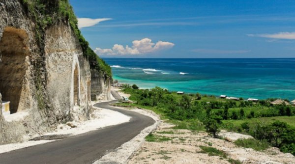 10 Destinasi Wisata Terbaik di Bali, Eksplorasi Keindahan Pulau Dewata