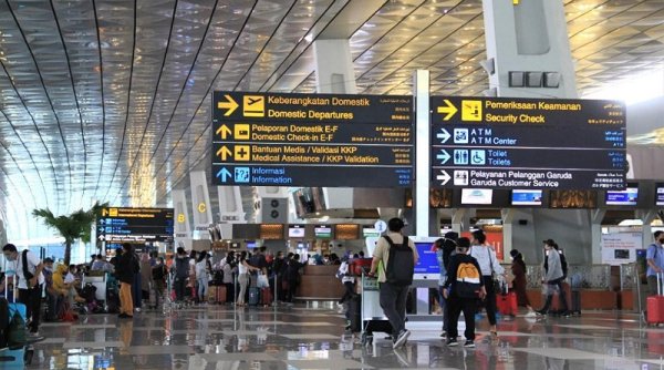 Penerbangan Lancar di Bandara Soekarno-Hatta, Aturan Ganjil Genap Mengatur Lalu Lintas