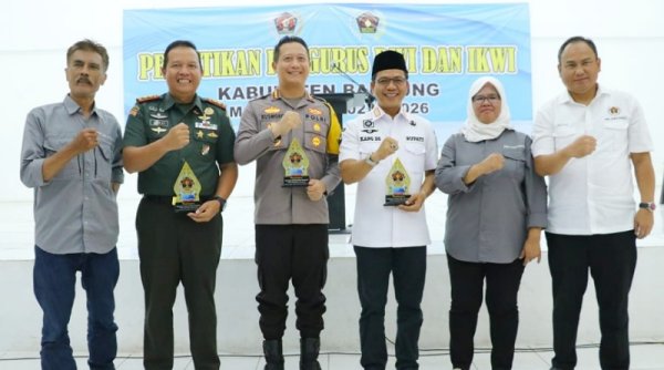Kang DS Ajak Insan Pers Menyampaikan Informasi Secara Bermartabat dan Profesional