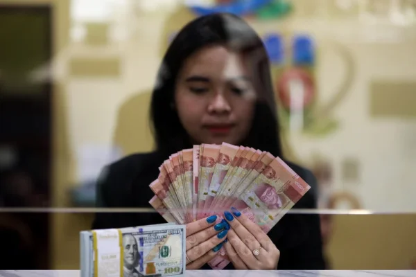 Dampak Pelemahan Rupiah dan Mata Uang Asia terhadap Ekonomi Global
