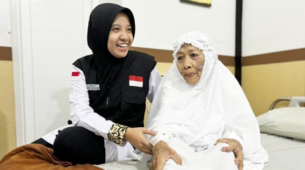 Jemaah Haji Tertua Jawa Tengah Bagikan Resep Sehat di Usia Hampir Satu Abad