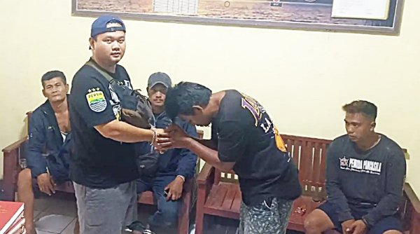 Insiden Viral: Preman Serang Grup Wayang Golek, Pelaku Minta Maaf