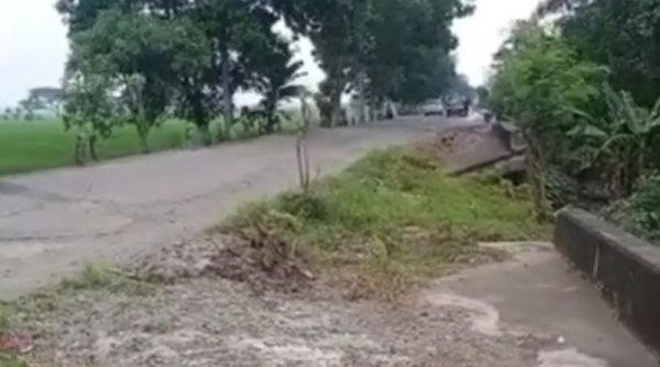 Jalan Bandara Kaliwedi Perlu Segera Diperbaiki, Pemkab Cirebon Diminta Bertindak Cepat