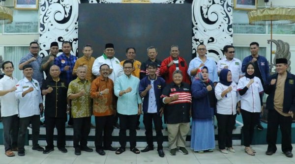 Bupati Bandung Terima Kunjungan Pimpinan Parpol Non Parlemen