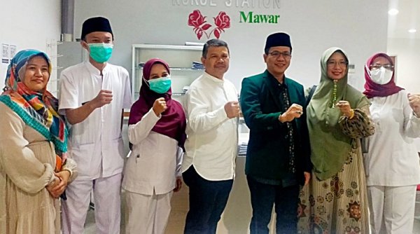 Berbagi Kebahagiaan, Bupati Bandung Bagikan Daging dan Hewan Kurban ke Lapas juga Rumah Sakit