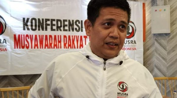 Panel Barus, Memberikan Sinyal Agar Jokowi Menjadi Pemimpin Partai Politik yang Sudah Eksis