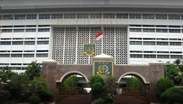 Drone Menerobos Kejaksaan Agung: Insiden Heboh di Kompleks Kejagung