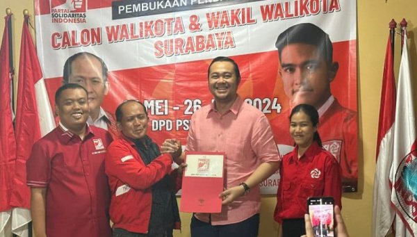 Bayu Airlangga, Ketua DPD Pro Jokowi Jawa Timur, Resmi Mendaftar Sebagai Bacawali Surabaya Melalui PSI