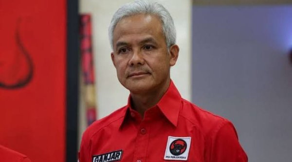 Dinamika Pilgub Jakarta: Ganjar Soroti Konsistensi, PDIP Pertimbangkan Anies