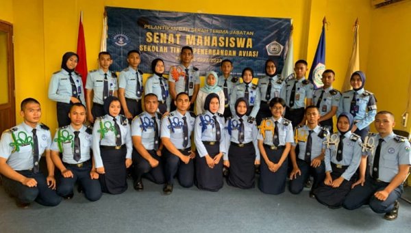 Sekolah Tinggi Penerbangan Aviasi: Persyaratan Mahasiswa Baru dan Biaya Kuliah