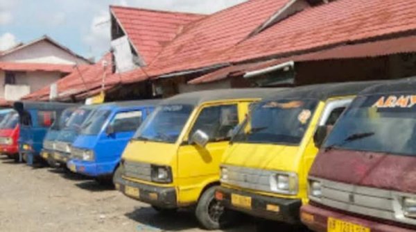 Krisis Angkutan Umum: Kota-kota di Indonesia Kehilangan Layanan Transportasi Publik