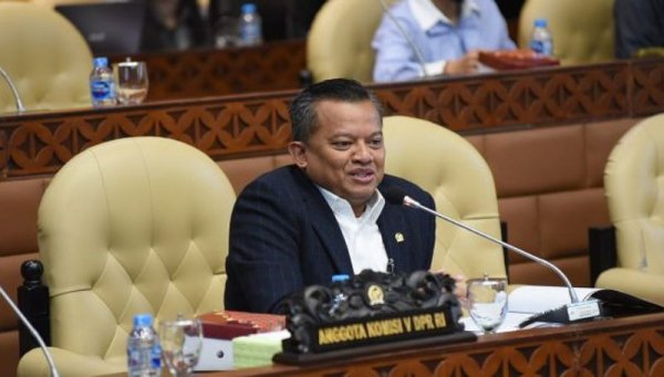 Pemerintah Diminta Bersikap Tegas dalam Hadapi Ancaman Judi Online dan Pinjol